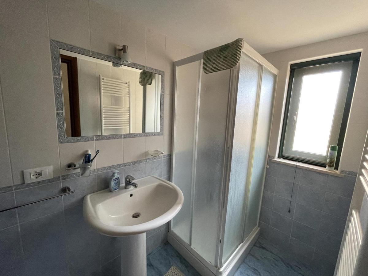 B&B Caterina Biccari Bagian luar foto