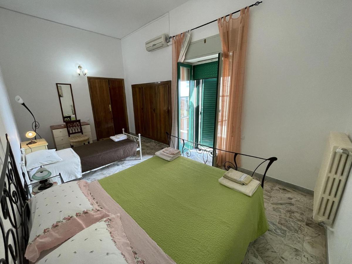B&B Caterina Biccari Bagian luar foto